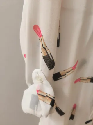 Blusa mujer estampado pintalabios talla única