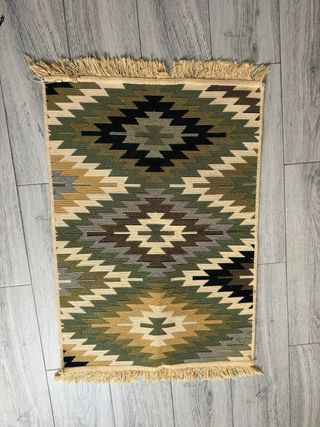 Alfombra hecha a mano Albania 95x60