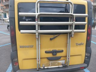 Renault Trafic corta 2003