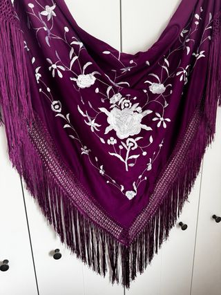 Mantoncillo Flamenco Bordado SOLO ENVIOS