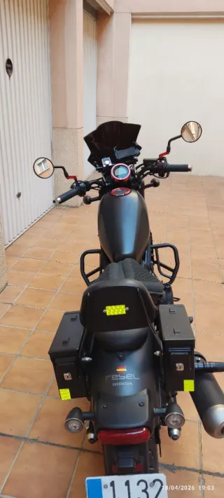 Honda Rebel CMX 500 Negra