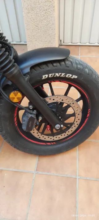 Honda Rebel CMX 500 Negra