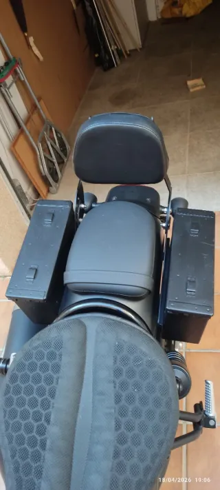 Honda Rebel CMX 500 Negra