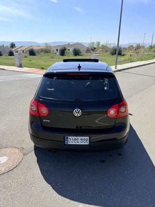 VOLKSWAGEN GOLF GTI V USA