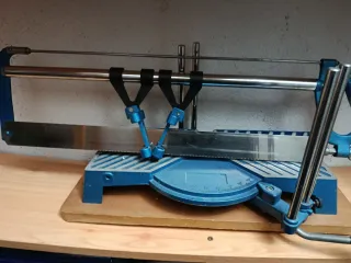 Ingletadora articulada