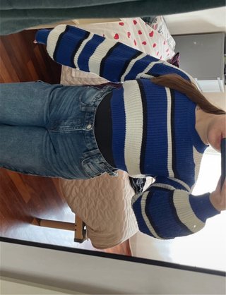 Maglioncino corto a righe