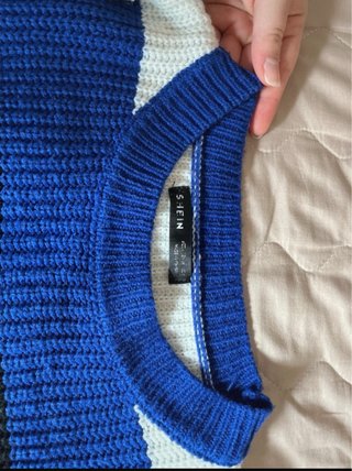 Maglioncino corto a righe