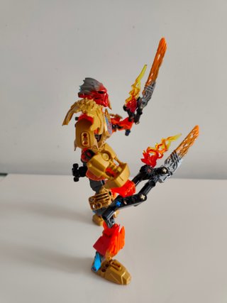 LEGO Bionicle 71308 Tahu Uniter of Fire