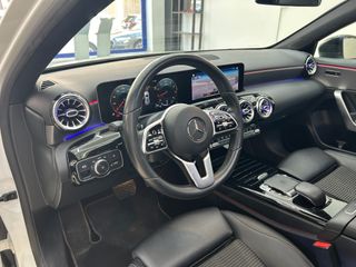 Mercedes-Benz Clase A200 Sport-Line Black-Line