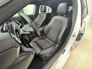 Mercedes-Benz Clase A200 Sport-Line Black-Line