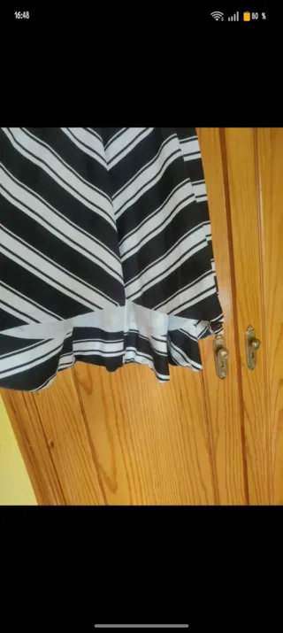 Vestido de fiesta rayas blanco y negro