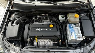 Opel Astra TwinTop 1.8 16v Cosmo Automático