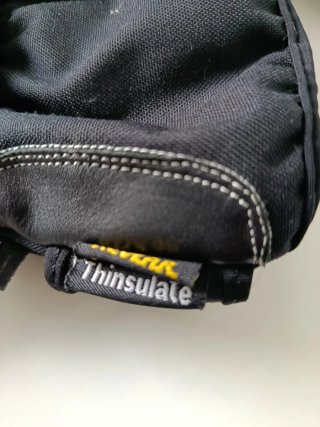 GUANTES DE MOTO NUEVOS CON THINSULATE Y KEVLAR (M)