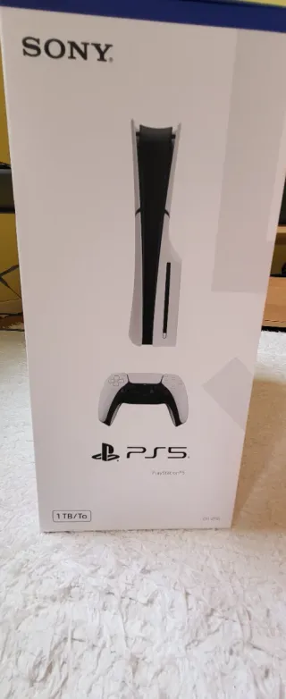 PS5 + Gran Turismo 7 NUOVI