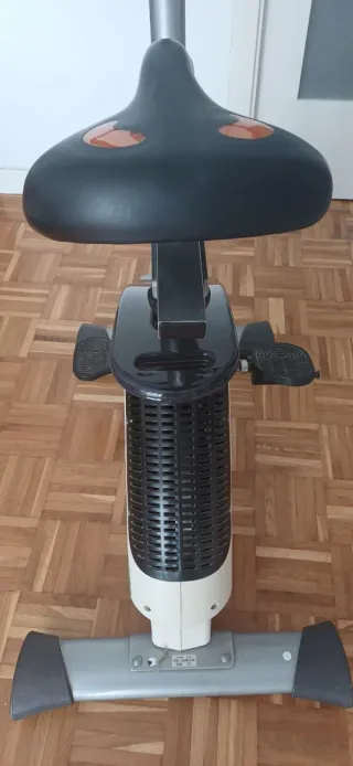 Bicicleta Estática BH Fitness Onyx Next Series