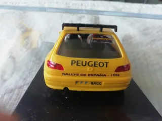 Scalextric  Peugeot 306 ninco