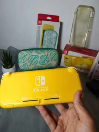 Nintendo Switch Lite in perfetto stato