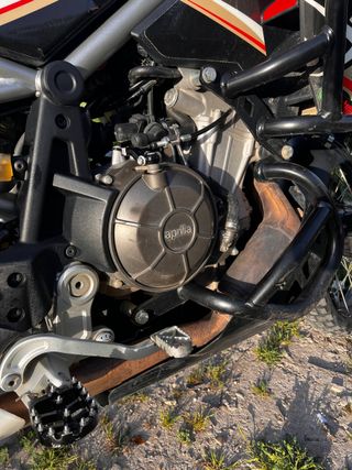 Aprilia Tuareg Adventure Moto