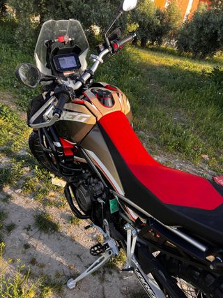 Aprilia Tuareg Adventure Moto