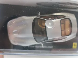 Modellino Ferrari 575M Maranello 2002