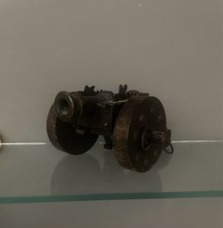 Cañón antiguo madera y bronce