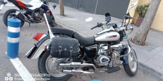 Moto Kenrod Custom 125cc Negra y Plata