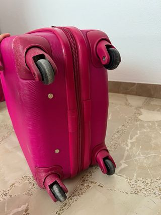 Maleta Vägg rosa