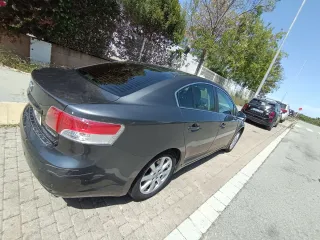 Toyota Avensis 2009