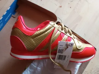 Zapatillas Adidas . ÚLTIMA BAJADA DE PRECIO