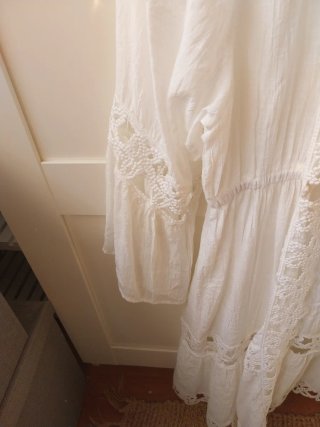 Casaca abierta Zora algodón con blondas