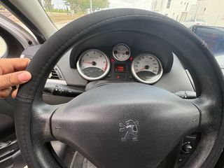 Peugeot Confort 207 2010