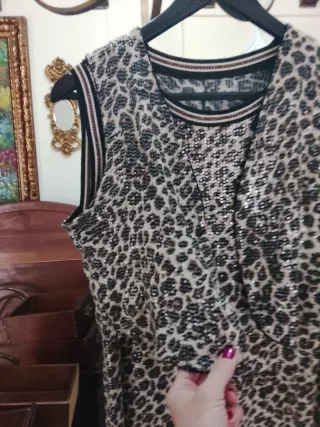 Vestido largo con chaquetita estampado