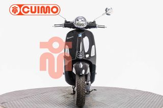 VESPA PRIMAVERA 125