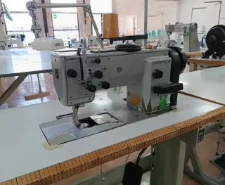 Máquina coser Durkopp Adler 767 triple arrastre