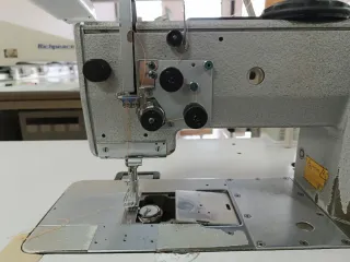 Máquina coser Durkopp Adler 767 triple arrastre