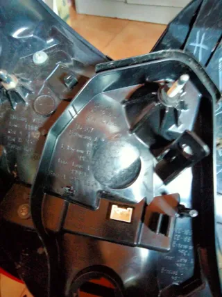 Faro trasero derecho Toyota Yaris