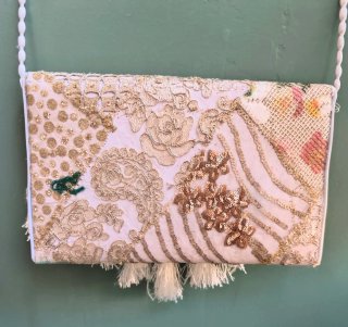 Bolso Cartera Sobre Dorado y Blanco