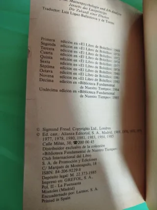 Psicología ilusión biblioteca antiguo libro vintag