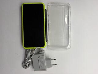 Nintendo 2DS XL 64GB