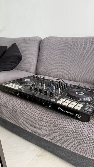 Controladora DJ Pioneer DDJ-RX