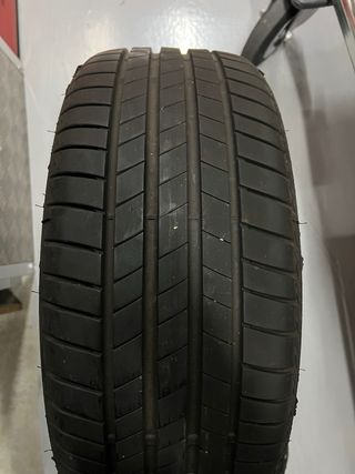 Neumático Bridgestone 215/45 R17 91Y