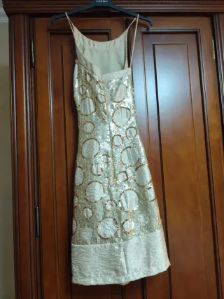 Vestido de fiesta lentejuelas dorado