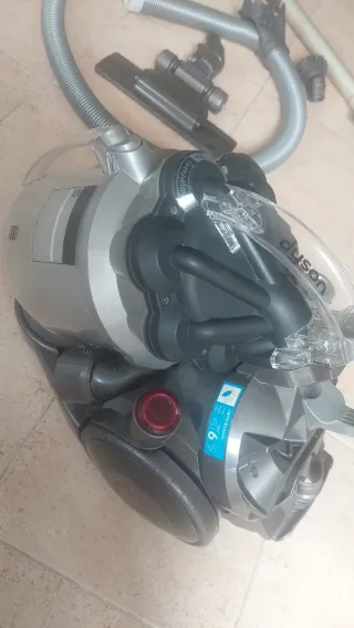 Aspirador Dyson Potente