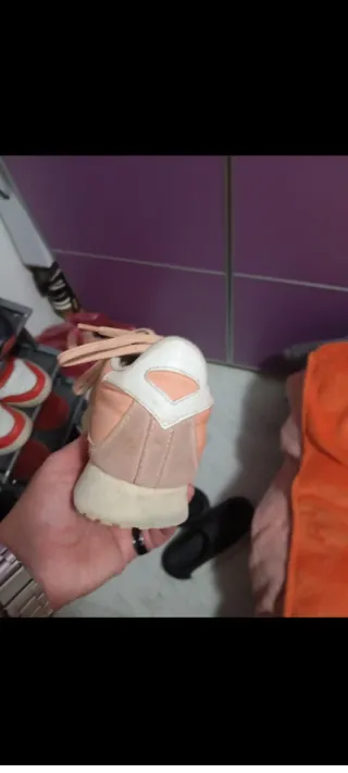 Zapatillas Munich rosas talla 39