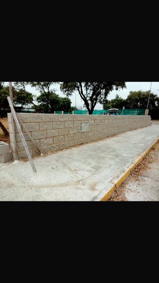 Vendo parcela urbana