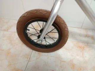 Bicicleta de equilibrio MUND