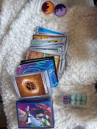 ETB Pokémon Juntos de Aventuras (abierta)