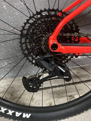 Bicicleta BMC Roja