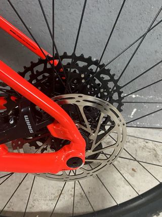 Bicicleta BMC Roja