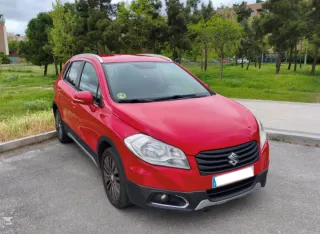 Suzuki SX4 S-Cross DDiS 2013
